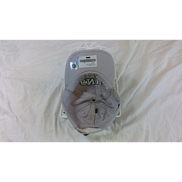 Christopher Newport University “MOM” Legacy Hat CNU Captains - Picture 6 of 8